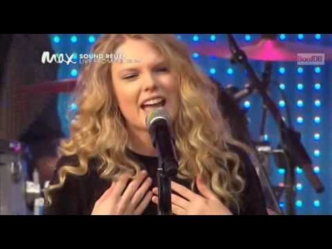 Taylor Swift - You Belong With Me Sound Relief Full Peformance